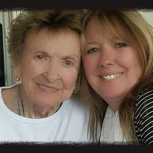 Meet your Posher, Naomi